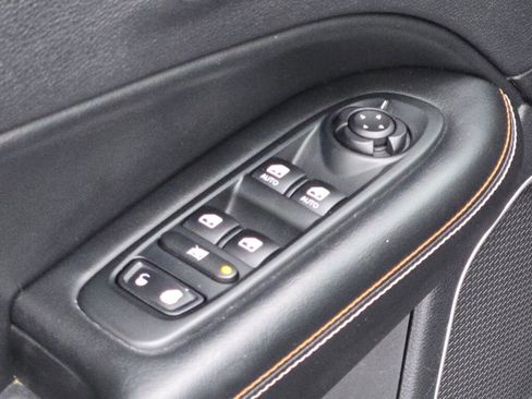 Used 2019 Jeep Compass Latitude w/ Popular Equipment Group image 20