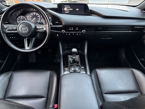 Used 2022 MAZDA MAZDA3 s image 19