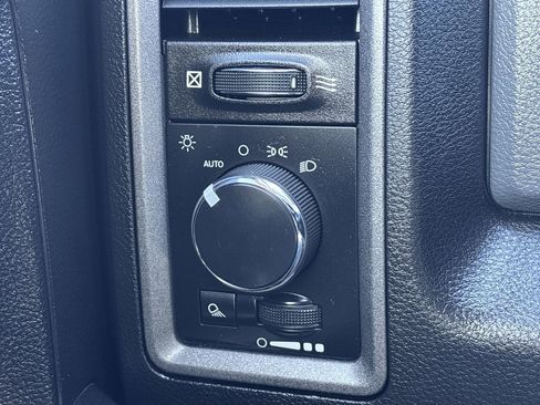 Used 2017 RAM 3500 Tradesman w/ Cold Weather Group image 25