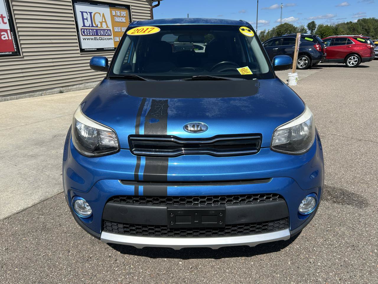 Used 2017 Kia Soul + w/ Designer's Package FWD image 2