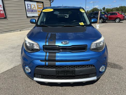 Used 2017 Kia Soul + w/ Designer's Package FWD image 2