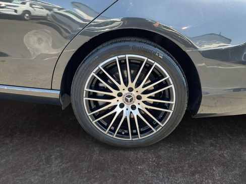 Used 2023 Mercedes-Benz C 300 Sedan w/ Exclusive Trim Package image 9