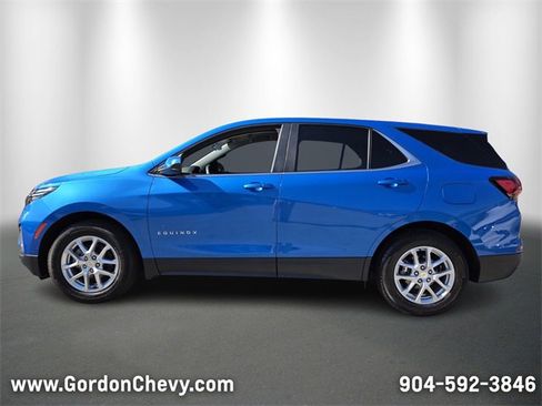 Certified 2024 Chevrolet Equinox LT image 2