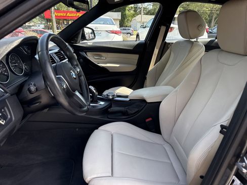 Used 2015 BMW 335i Sedan RWD image 9