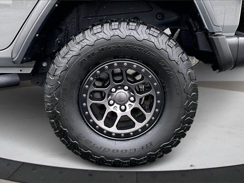 Certified 2023 Jeep Wrangler Unlimited Rubicon w/ Xtreme 35 Tire Package image 34