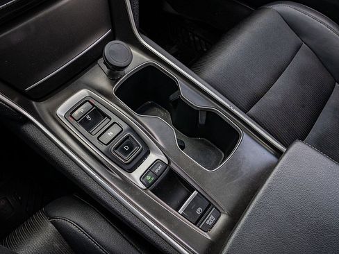 Used 2019 Honda Accord Sport image 26