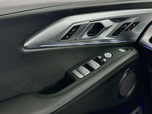 Used 2023 BMW XM image 15