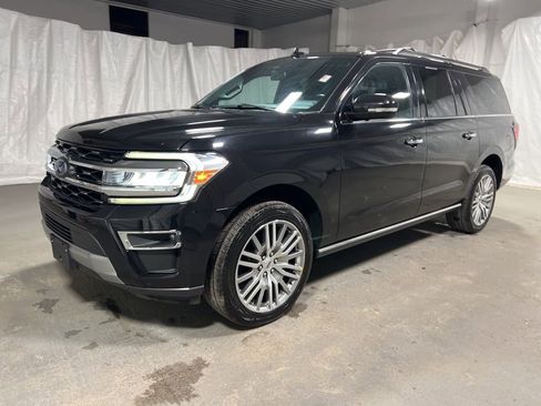 Used 2024 Ford Expedition Max Limited image 3