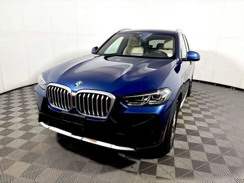 Used 2024 BMW X3 xDrive30i w/ Convenience Package AWD/4WD image 3