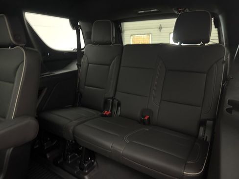 Used 2025 Chevrolet Tahoe Premier AWD/4WD image 73