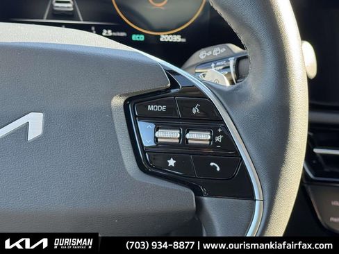 Used 2023 Kia Niro Wave w/ Wave Preserve Package image 16