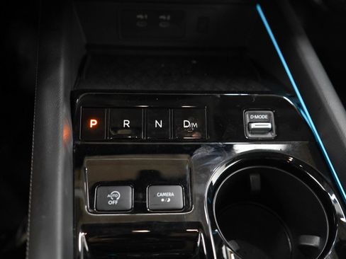 Used 2025 Nissan Murano SL AWD/4WD image 23