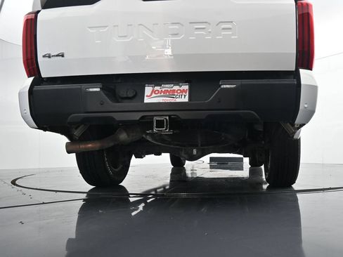 Used 2024 Toyota Tundra SR5 w/ SR5 Convenience Package AWD/4WD image 36