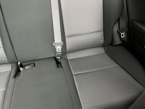 Used 2025 Kia Soul LX w/ LX Technology Package FWD image 36