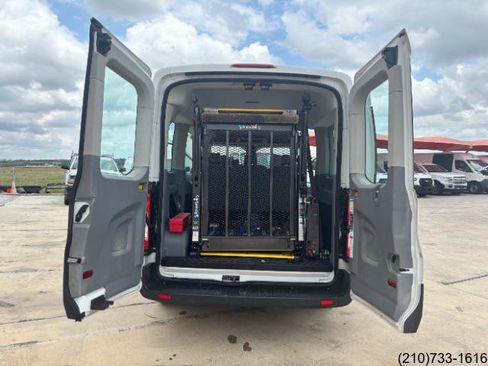 Used 2016 Ford Transit 150 XL RWD image 22