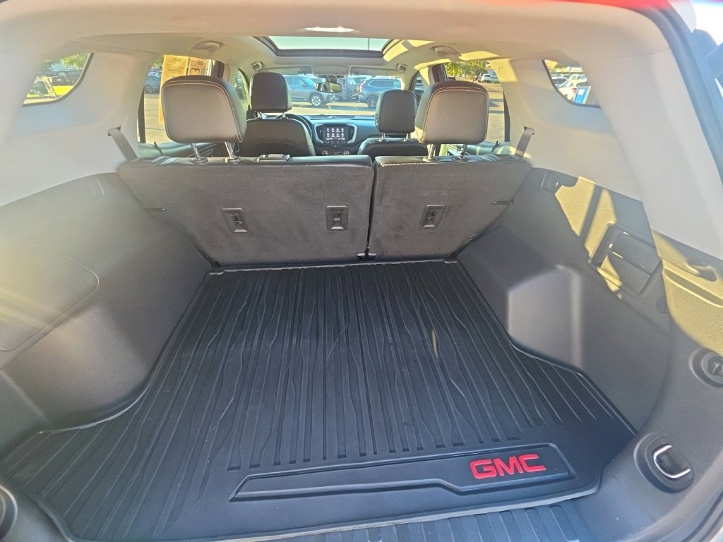 Used 2021 GMC Terrain SLT w/ Elevation Edition AWD/4WD image 30