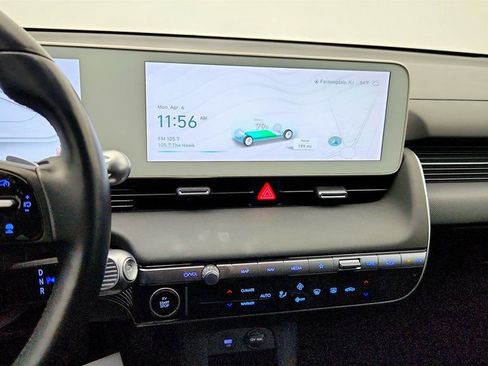 Used 2024 Hyundai Ioniq 5 SEL image 15