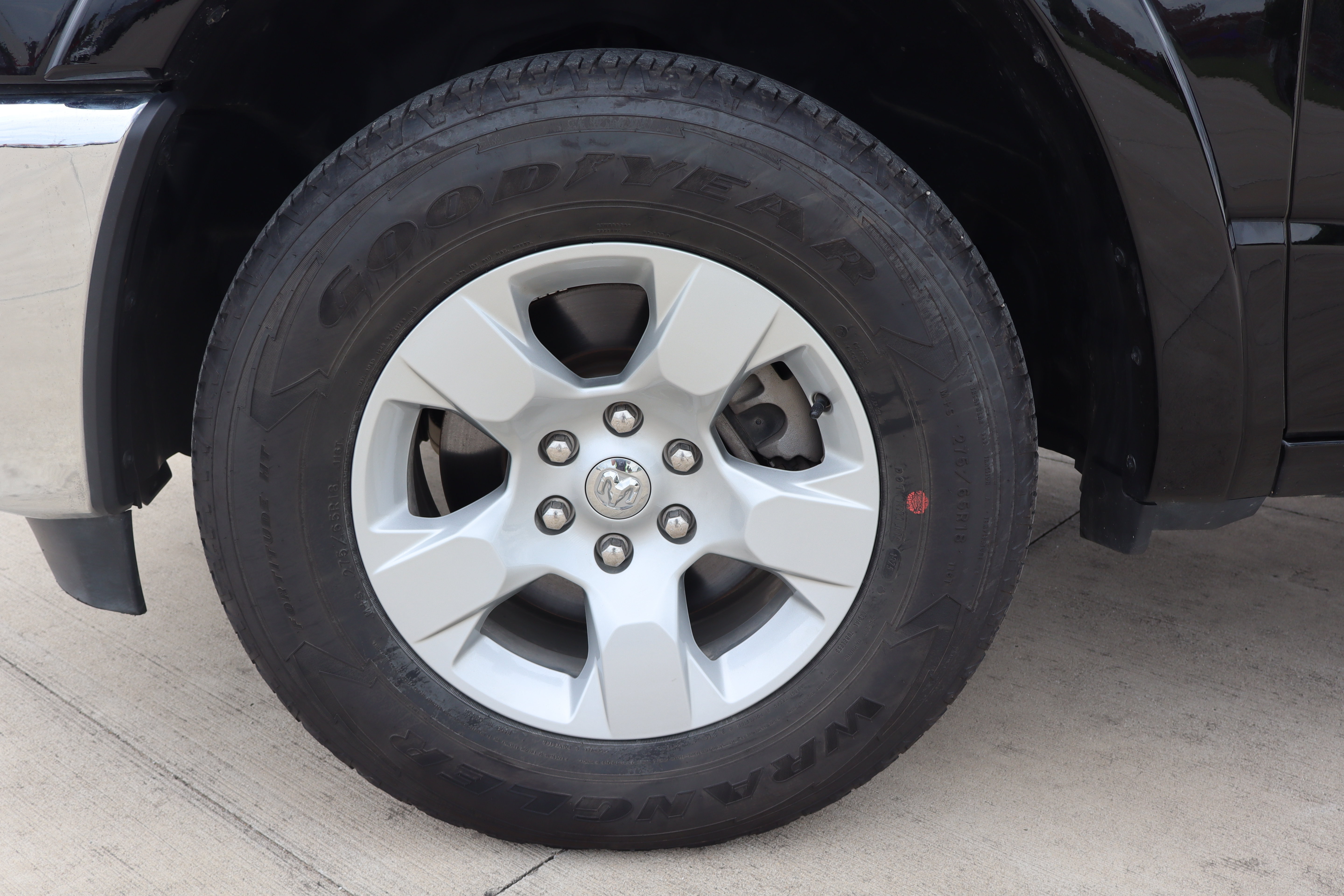 Used 2025 RAM 1500 Big Horn AWD/4WD image 28