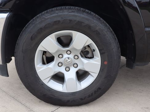 Used 2025 RAM 1500 Big Horn AWD/4WD image 28