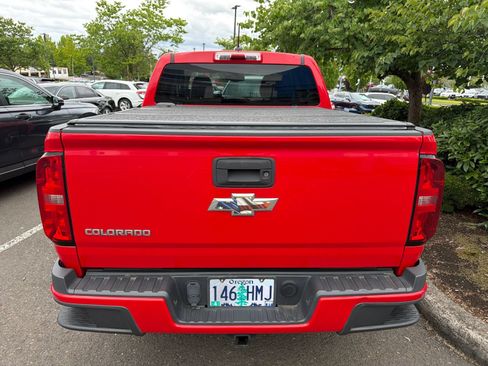 Used 2015 Chevrolet Colorado Z71 AWD/4WD image 5