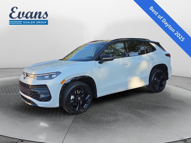 New 2026 Volkswagen Tiguan SE R-Line AWD/4WD image 1