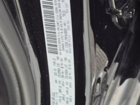 Used 2019 RAM 1500 Laramie AWD/4WD image 41