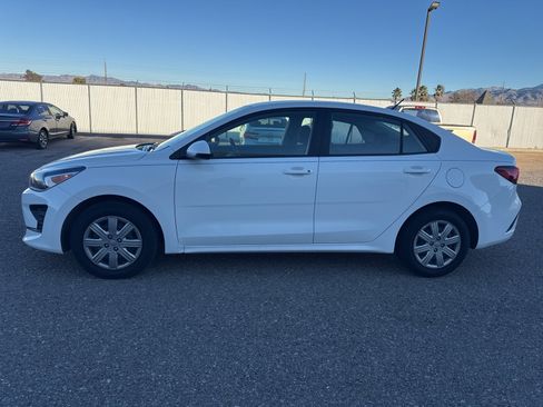 Used 2023 Kia Rio LX image 2