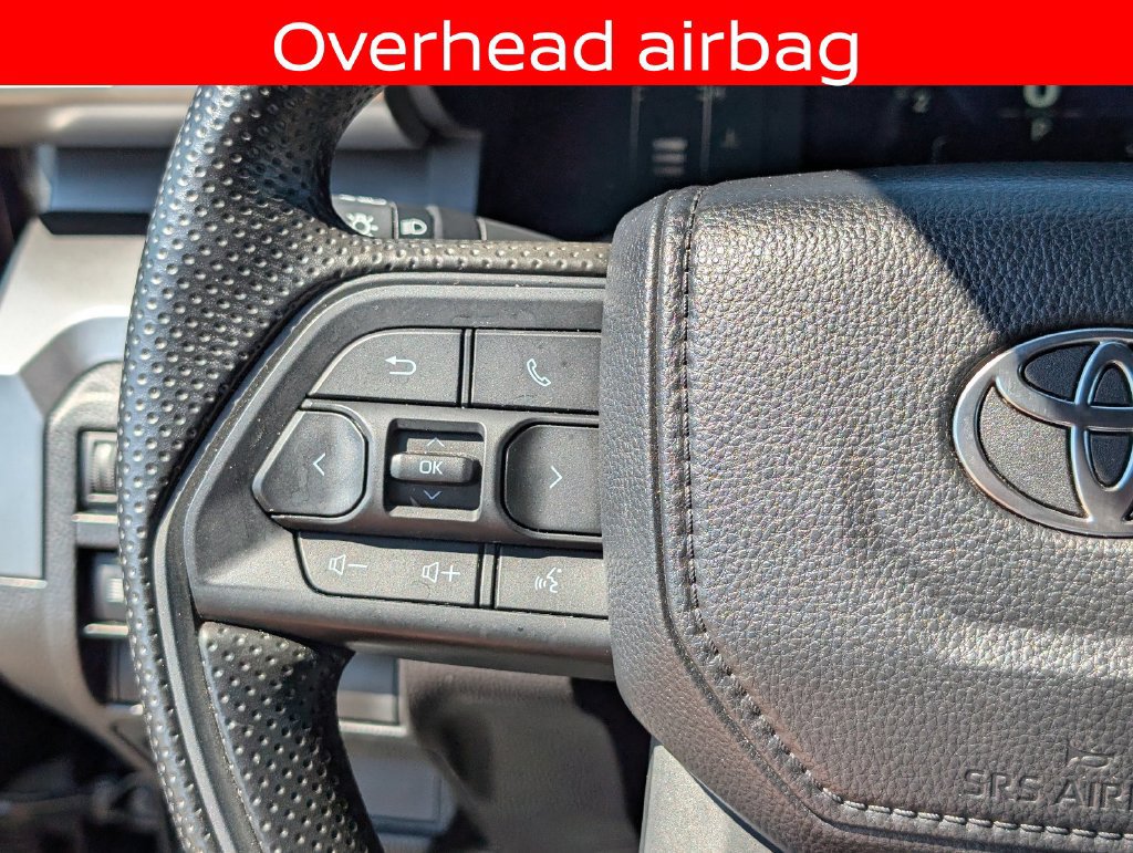 Used 2025 Toyota Tacoma SR5 AWD/4WD image 28
