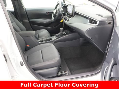 Used 2024 Toyota Corolla LE image 33