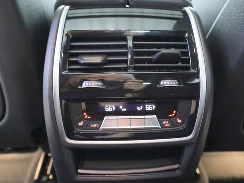 Used 2020 BMW X6 xDrive40i w/ M Sport Package AWD/4WD image 28