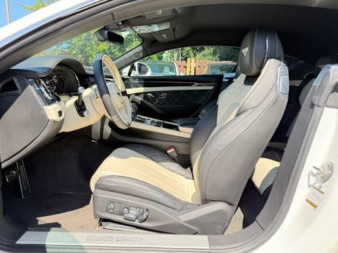 Used 2020 Bentley Continental GT V8 AWD/4WD image 12