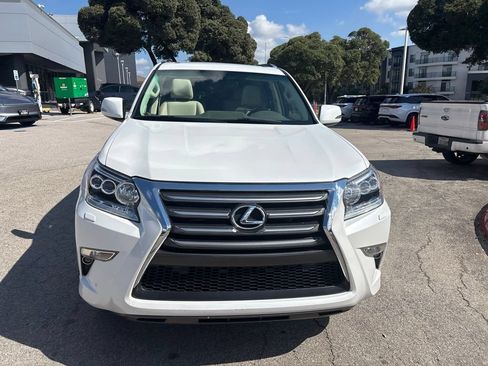 Used 2017 Lexus GX 460 Premium AWD/4WD image 8