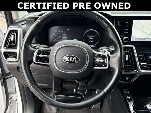 Used 2021 Kia Sorento SX Prestige image 14