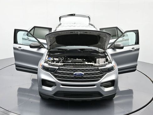 Certified 2022 Ford Explorer XLT image 62