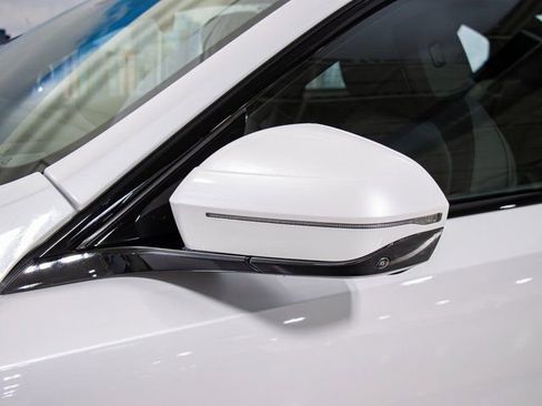 New 2026 BMW 550e xDrive w/ Executive Package image 10