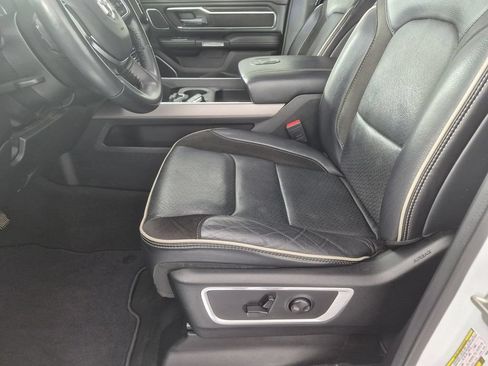 Used 2023 RAM 1500 Laramie AWD/4WD image 14