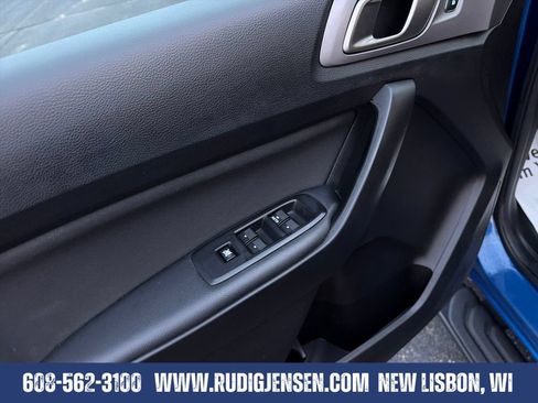 Used 2019 Ford Ranger XLT w/ Equipment Group 302A Luxury AWD/4WD image 11