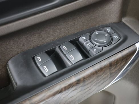 Used 2021 GMC Sierra 3500 Denali w/ Denali Ultimate Package image 25