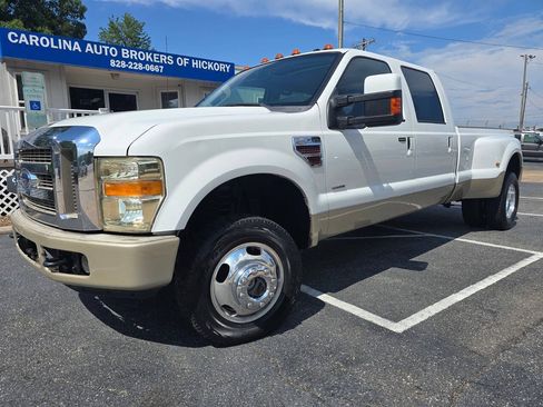 Used 2008 Ford F350 Lariat AWD/4WD image 2