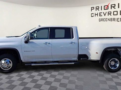 Used 2024 Chevrolet Silverado 3500 LTZ w/ LTZ Convenience Package image 5