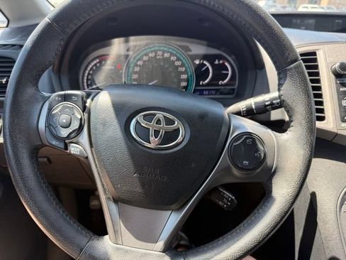 Used 2013 Toyota Venza XLE w/ Tow Prep Pkg FWD image 15