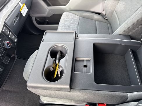 New 2026 Ford F250 XLT w/ Tremor Off-Road Package image 40