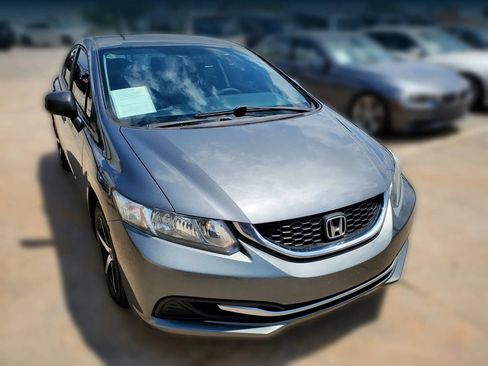 Used 2013 Honda Civic LX image 16