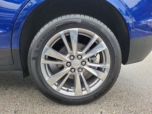 Certified 2023 Cadillac XT5 Premium Luxury image 10