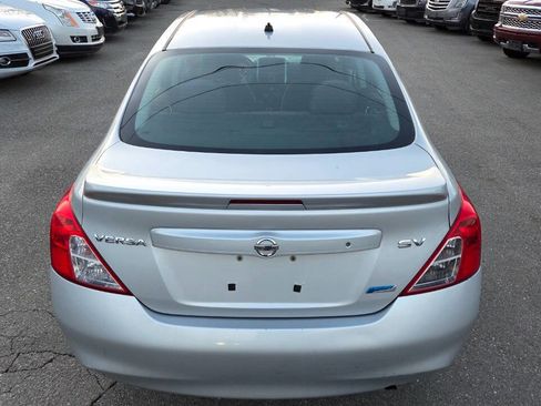 Used 2013 Nissan Versa SV image 11