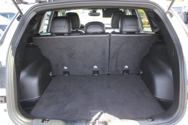 Used 2024 Jeep Compass Latitude AWD/4WD image 26