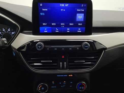 Used 2021 Ford Escape SE FWD image 25