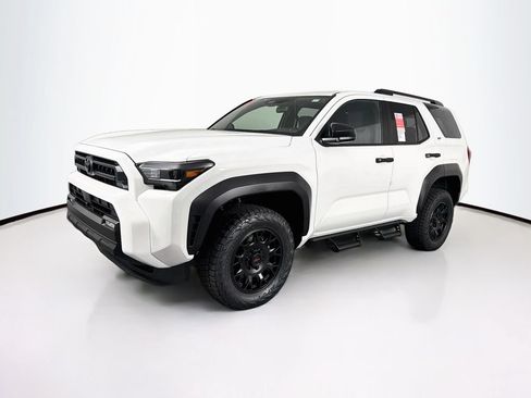 New 2026 Toyota 4Runner SR5 AWD/4WD image 3