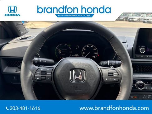 Used 2023 Honda CR-V Sport image 16
