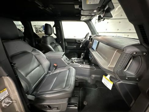 New 2025 Ford Bronco Outer Banks image 29